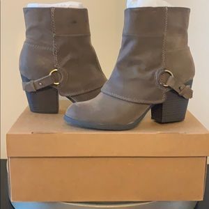 Fergalicious Women'S Liza